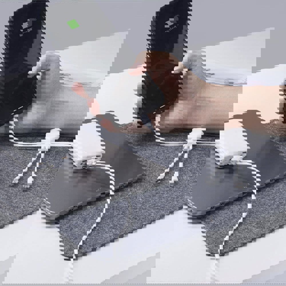 3199 | Xoopar Mr. Bio Powerbank and Cable pack 7000mAh