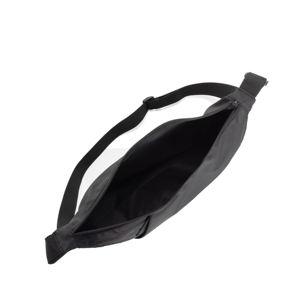 Crescent XL AWARE™ RPET halve maan sling bag