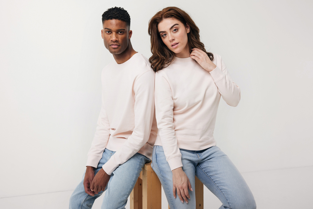 IQONIQ Etosha lichtgewicht gerecycled katoen sweater