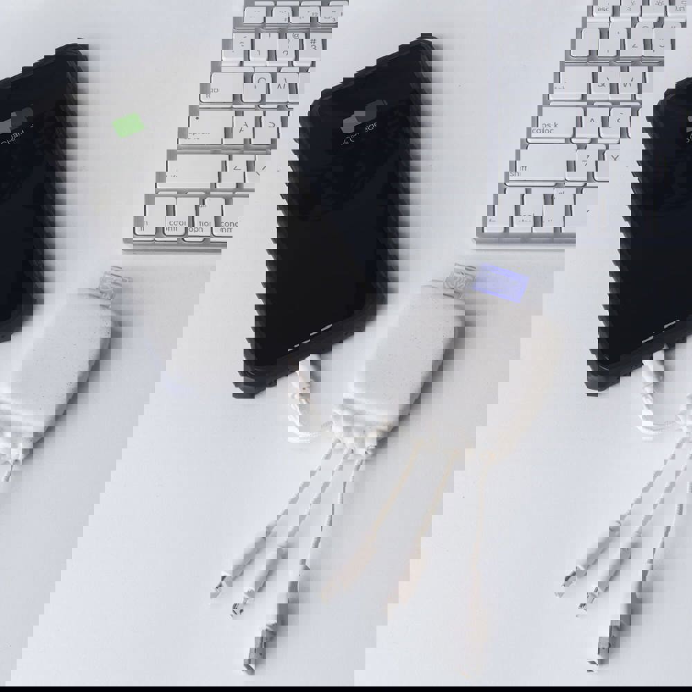 3192 | Xoopar Octopus Gamma 2 Powerbank met Bio Oplaadkabel 3000mAh 